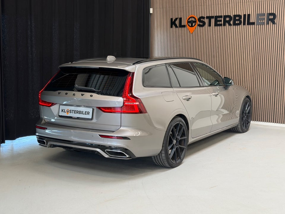 Volvo V60 2,0 T6 ReCharge R-Design aut. AWD 5d