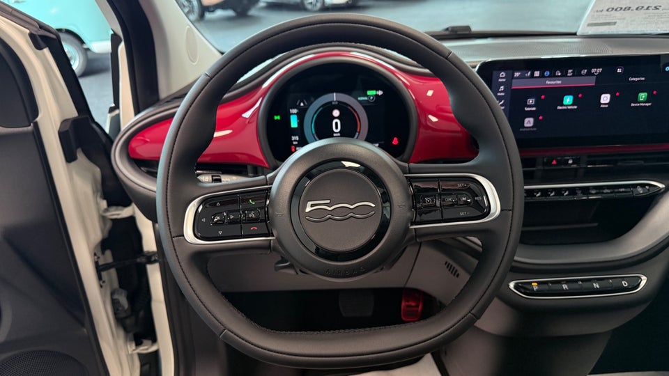 Fiat 500e 42 (RED) Cabrio 2d