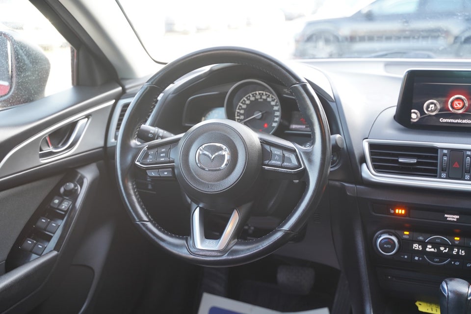 Mazda 3 2,0 SkyActiv-G 120 Vision aut. 4d