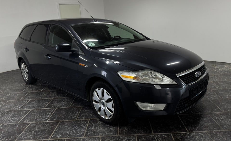 Ford Mondeo 2,0 TDCi 115 Ambiente stc. 5d