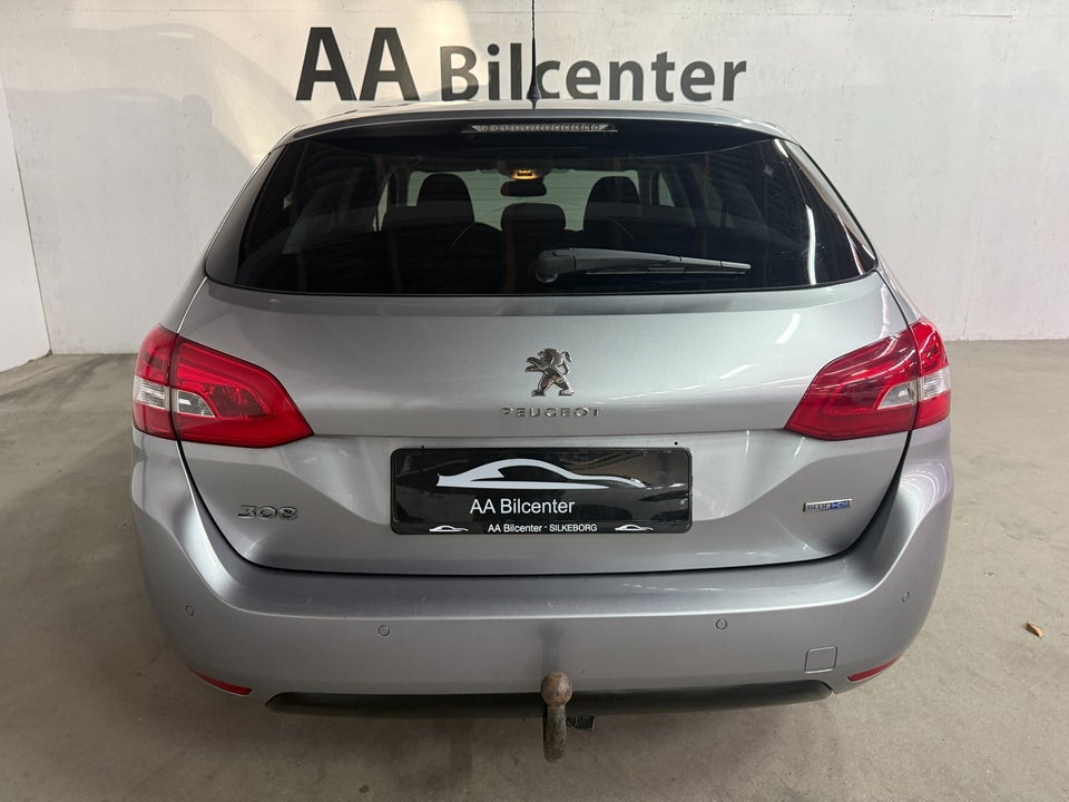 Peugeot 308 1,6 BlueHDi 120 Active SW 5d