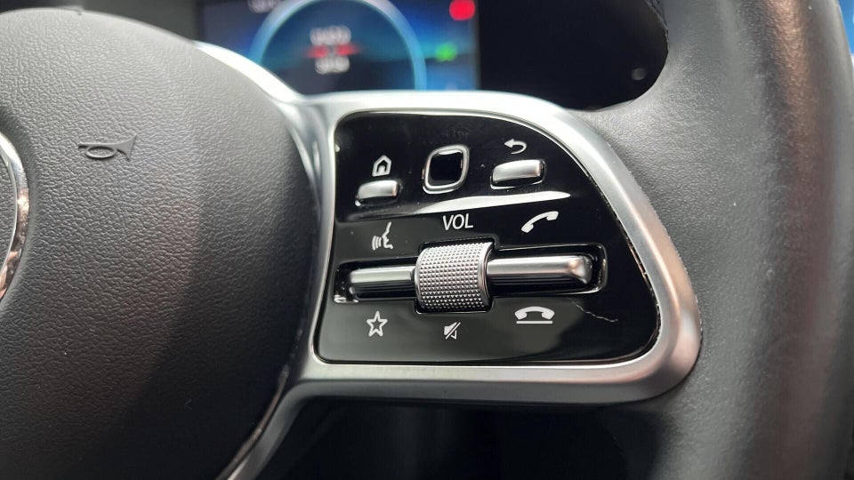 Mercedes EQA250+ Progressive 5d
