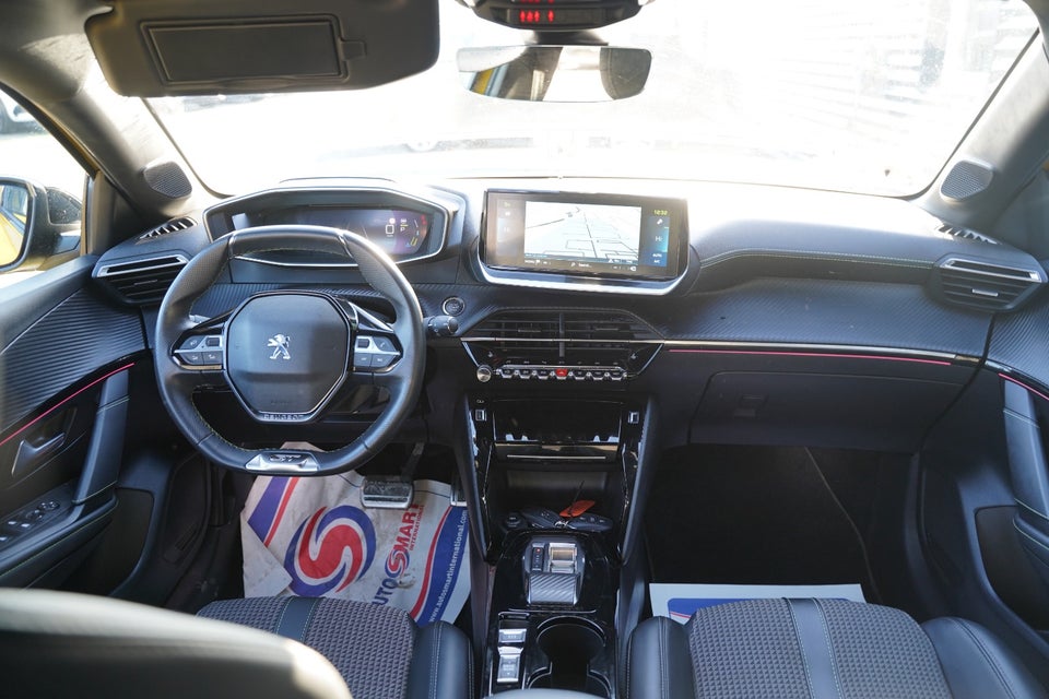 Peugeot e-208 50 GT Prime+ 5d