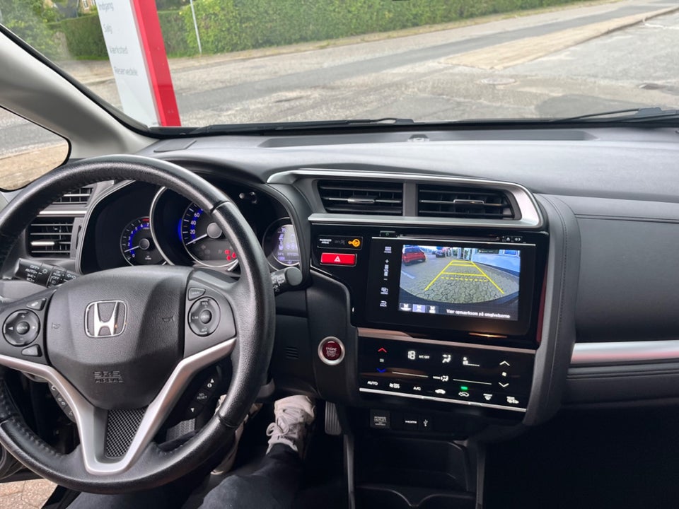 Honda Jazz 1,3 i-VTEC Elegance 5d