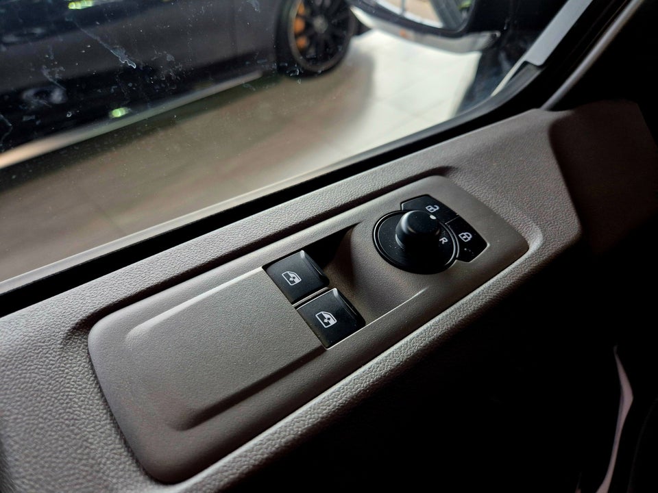 VW e-Transporter Comfort Kassevogn LWB