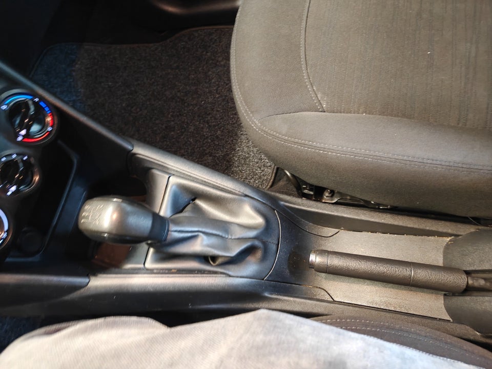 Peugeot 208 1,0 VTi Access 5d