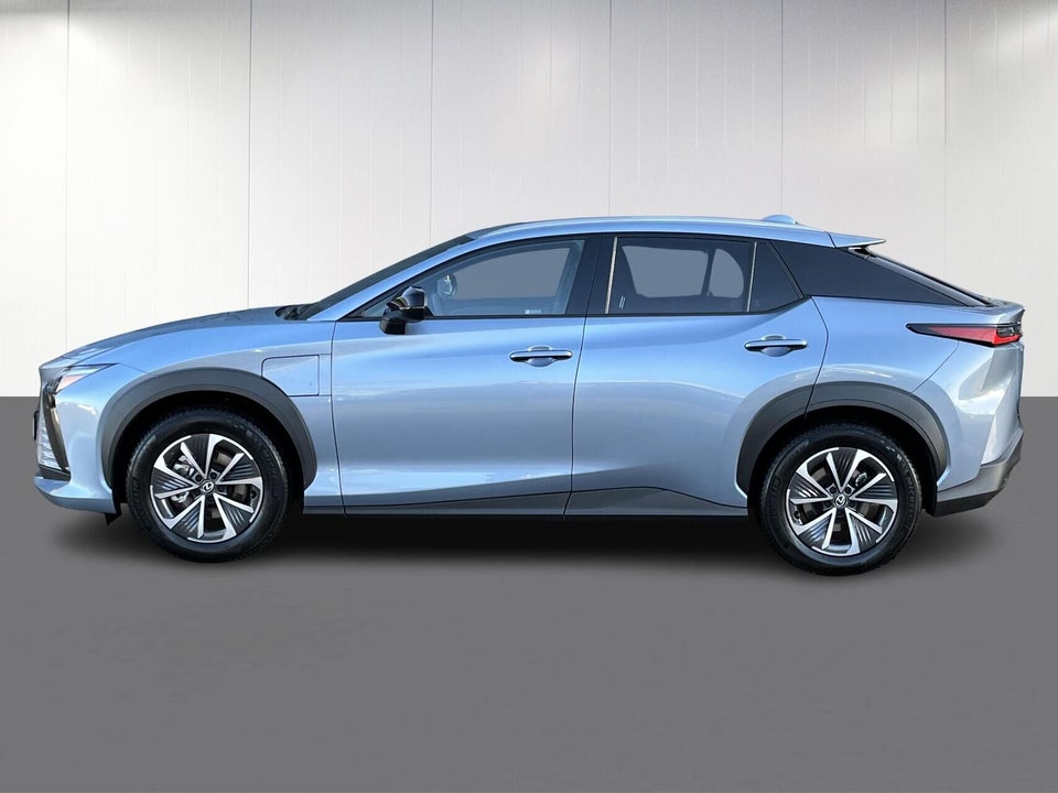 Lexus RZ300e Executive 5d