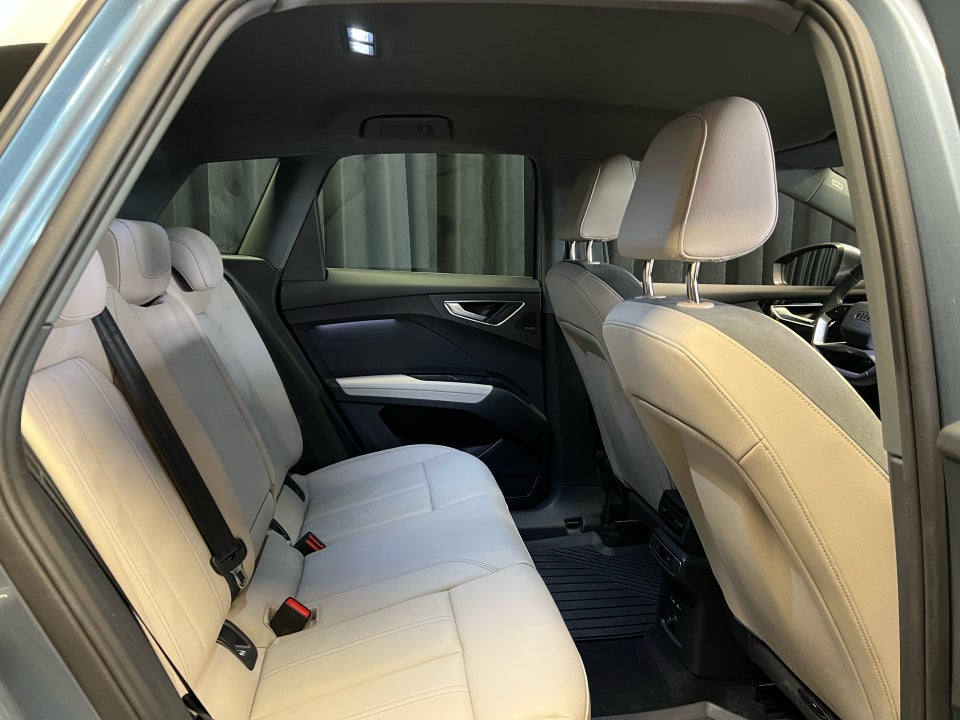Audi Q4 e-tron 40 5d