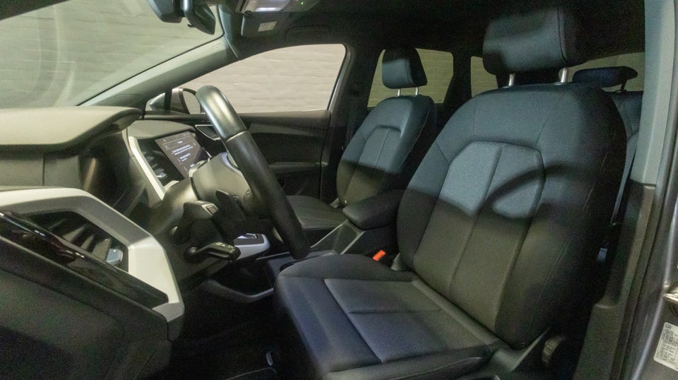 Audi Q4 e-tron 45 S-line 5d