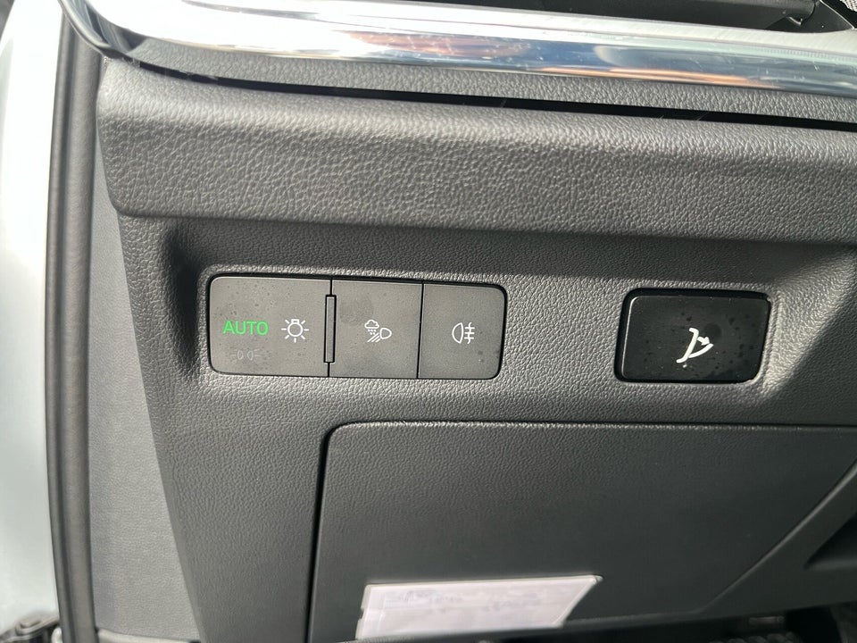 Skoda Enyaq 60 iV Loft 5d