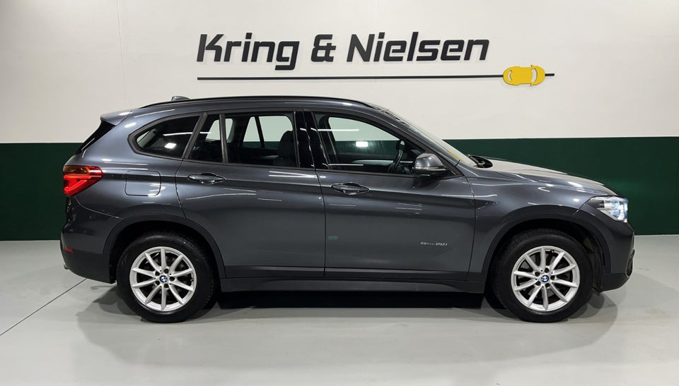 BMW X1 2,0 sDrive20i Advantage aut. 5d