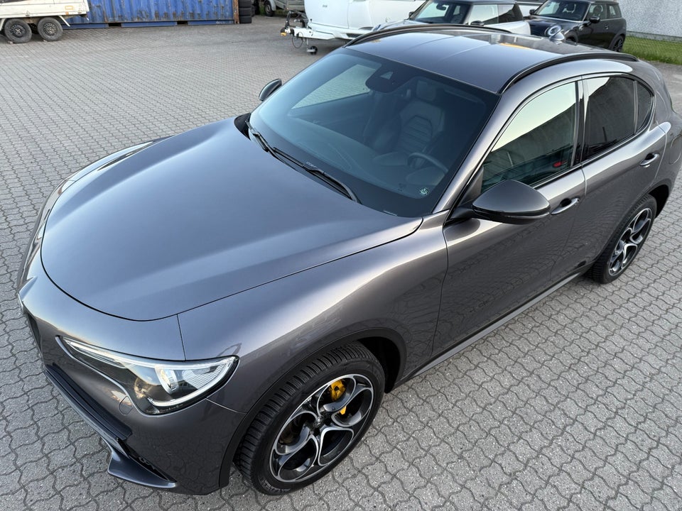 Alfa Romeo Stelvio 2,0 T 280 B-Tech aut. Q4 5d