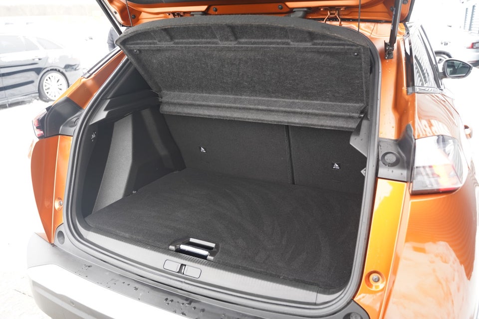 Peugeot 2008 1,5 BlueHDi 130 GT Line EAT8 5d