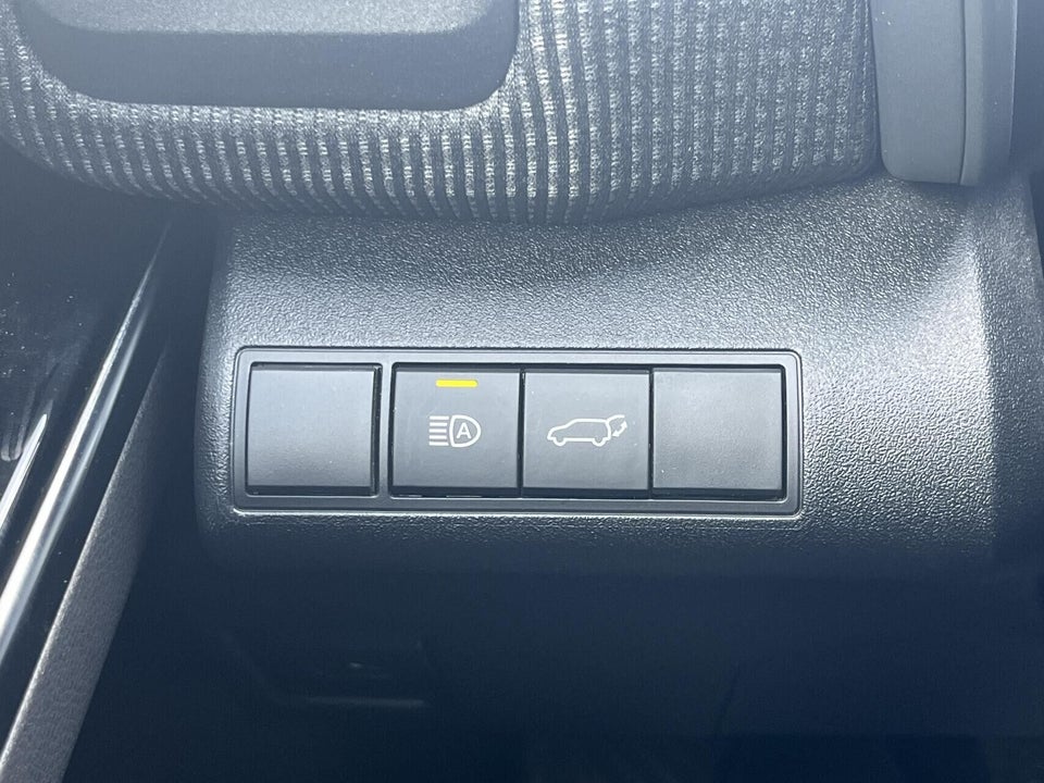 Toyota bZ4X Active Design 5d