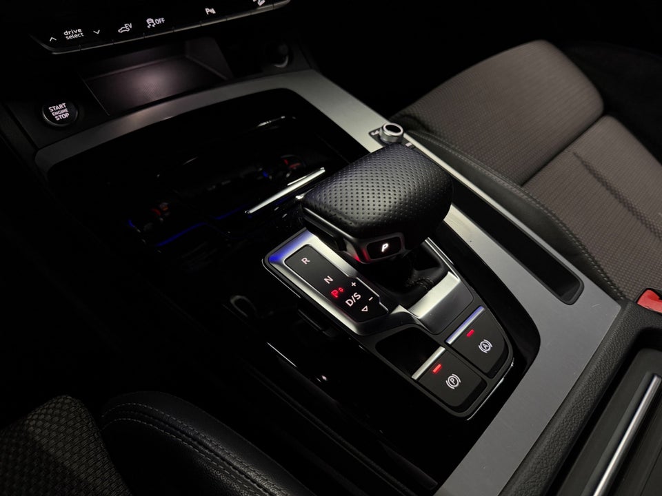 Audi Q5 50 TFSi e S-line quattro S-tr. 5d