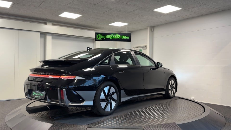 Hyundai Ioniq 6 53 Essential 4d