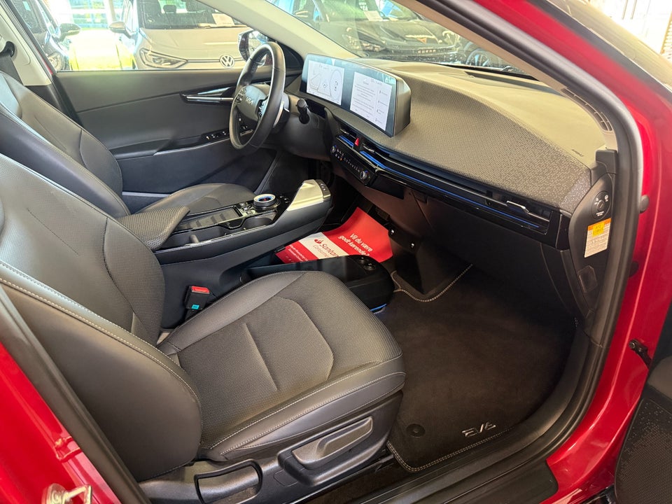 Kia EV6 58 Standard Range Upgrade 5d