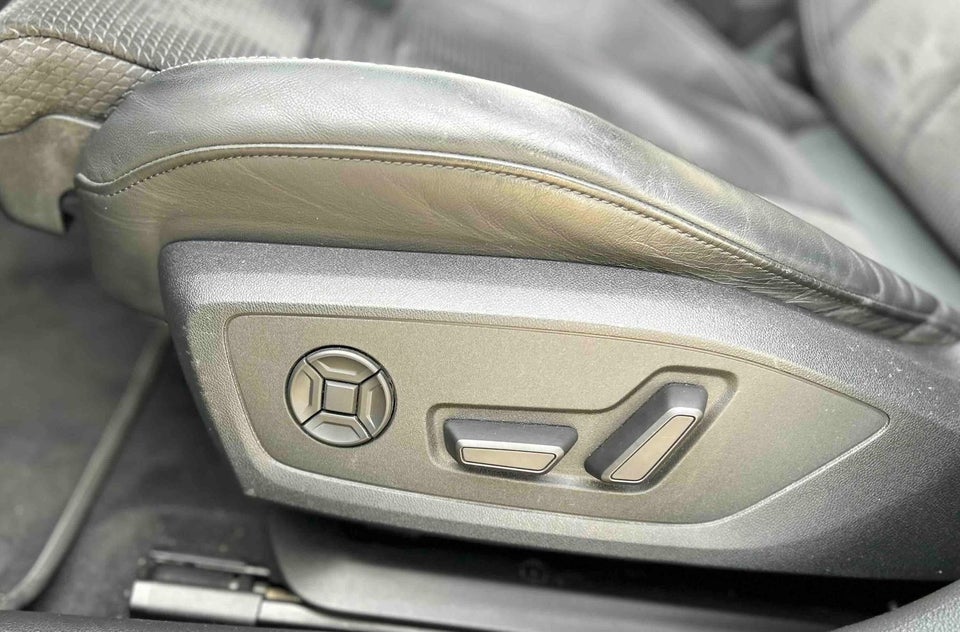 Audi A6 55 TFSi e Sport Avant quattro S-tr. 5d