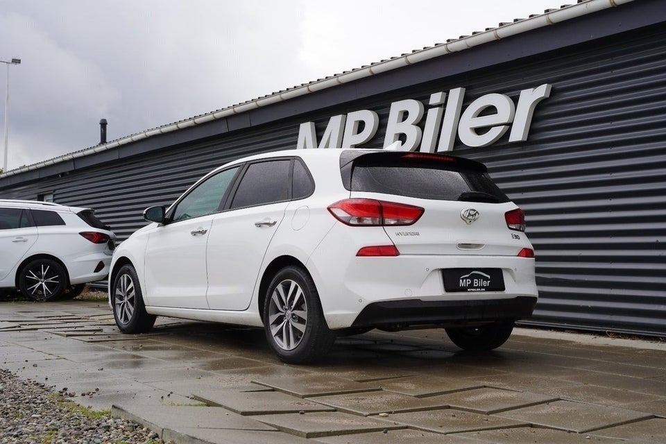 Hyundai i30 1,0 T-GDi Premium 5d