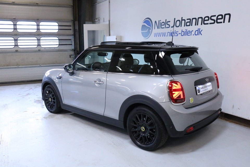 MINI Cooper SE Edition Premium Plus 3d