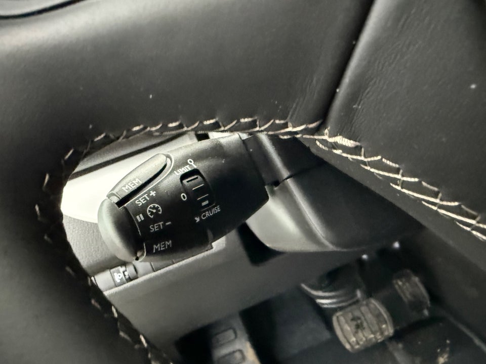 Peugeot e-Expert 75 L3 Premium Van