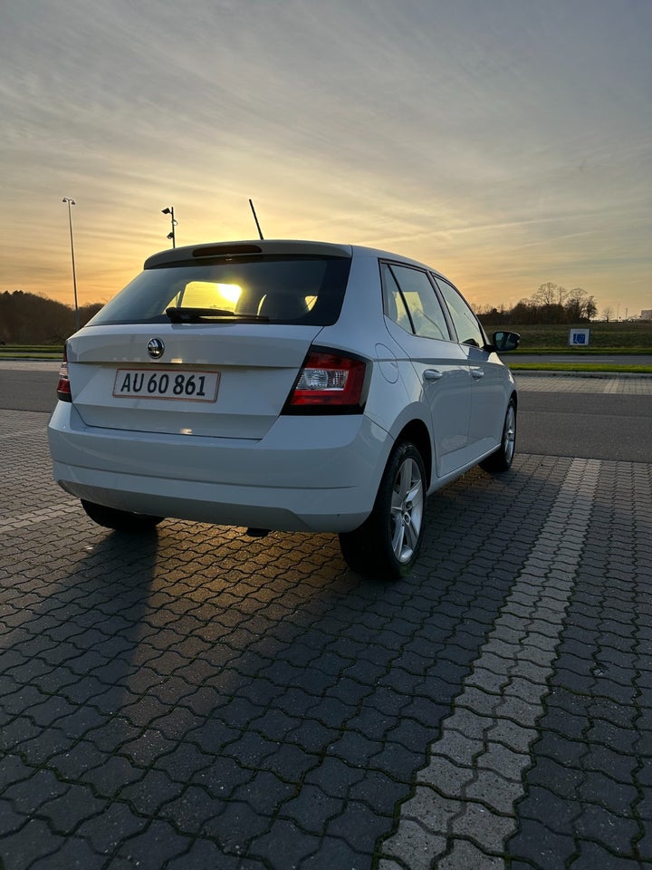 Skoda Fabia 1,0 MPi 75 Ambition 5d