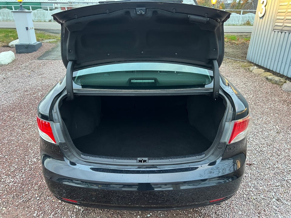 Toyota Avensis 1,6 VVT-i T1 4d