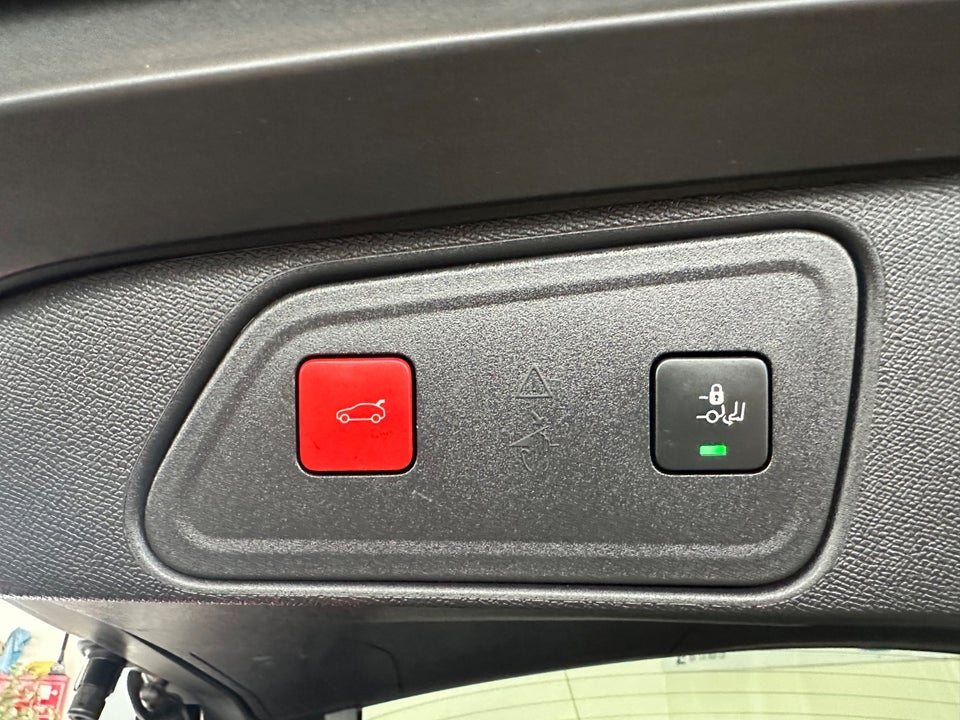 Peugeot 3008 1,6 Hybrid Allure Pack EAT8 Van 5d