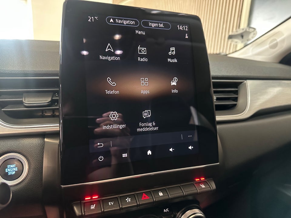 Renault Captur 1,6 E-Tech Intens 5d