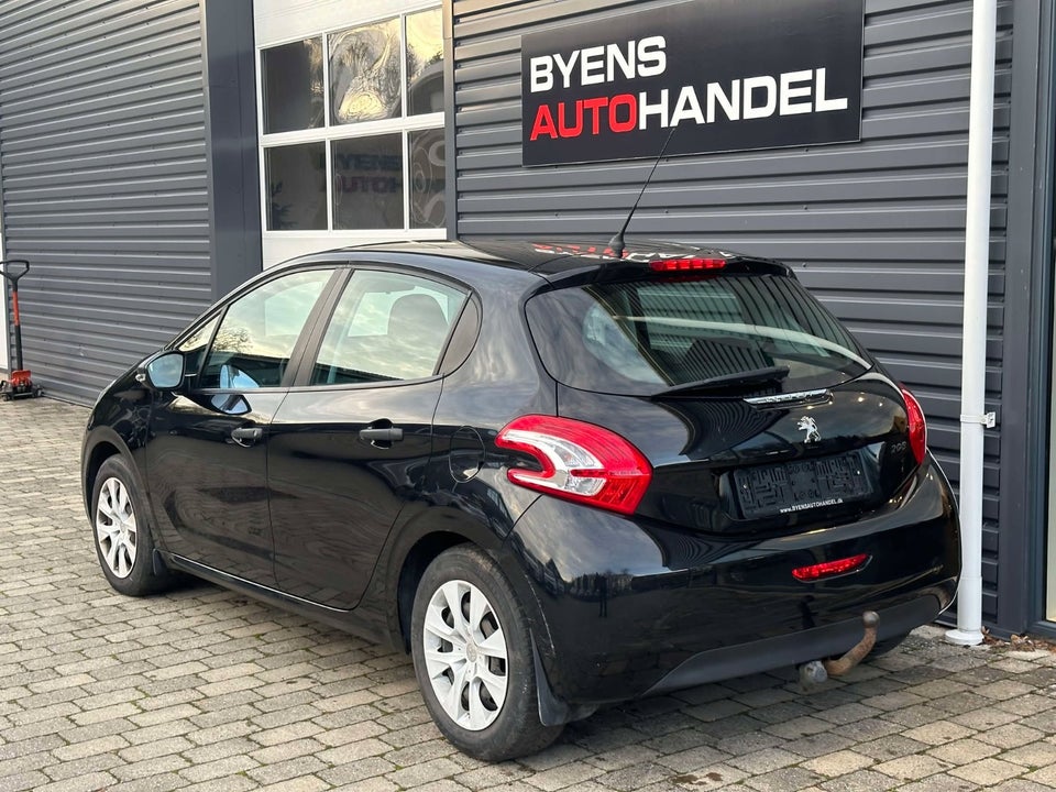 Peugeot 208 1,0 VTi Active 5d