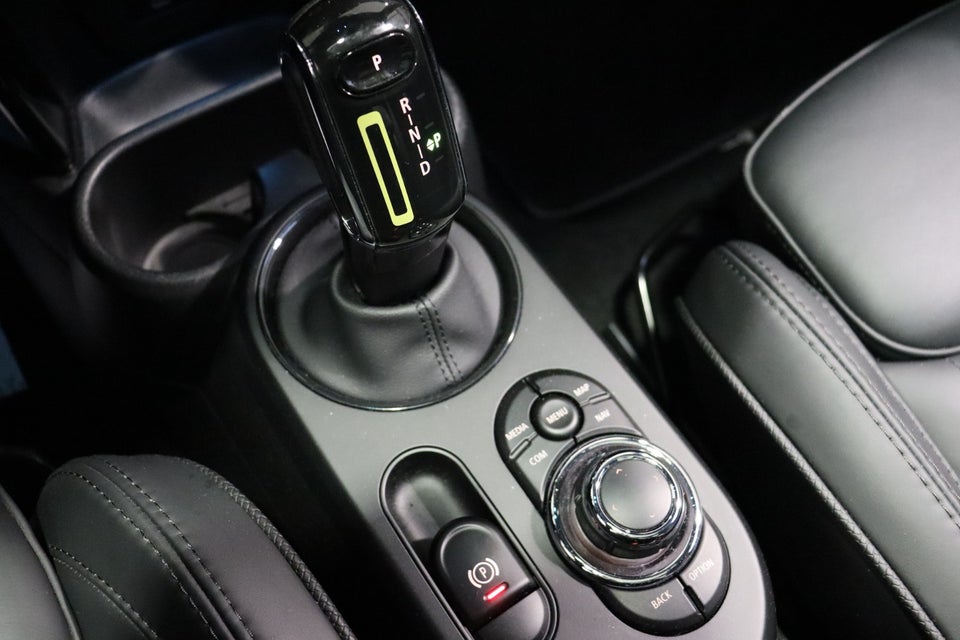 MINI Cooper SE Yours Trim 3d