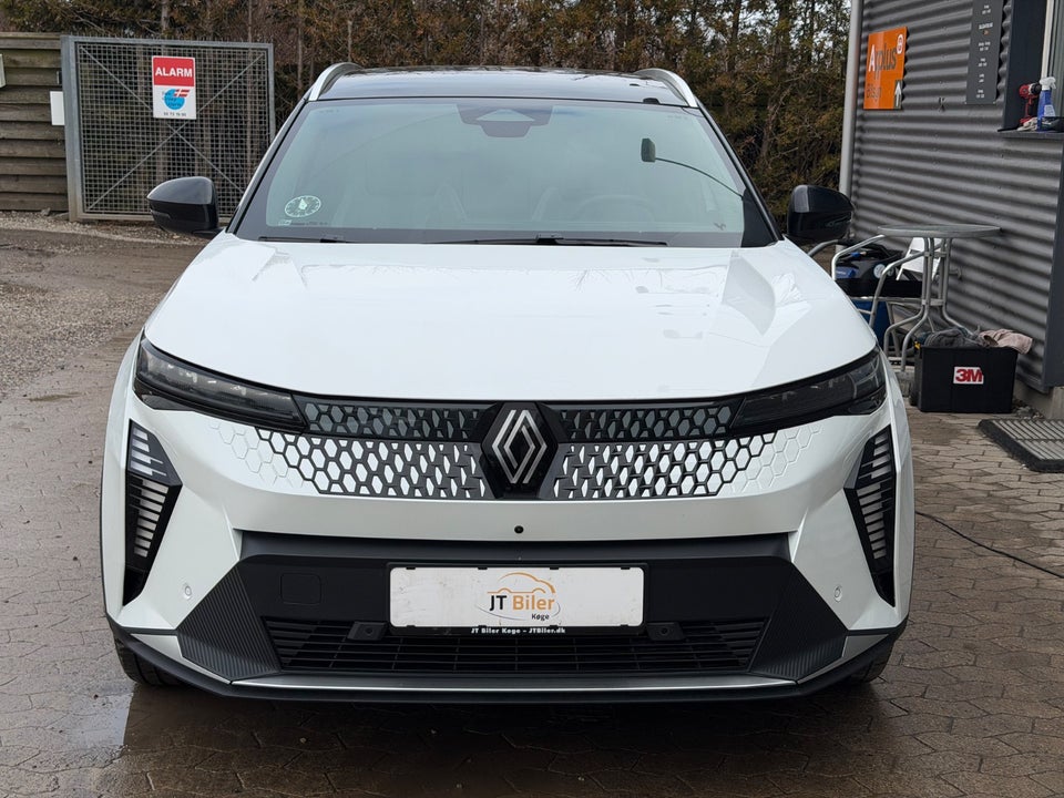 Renault Scenic E-Tech 87 Iconic 5d