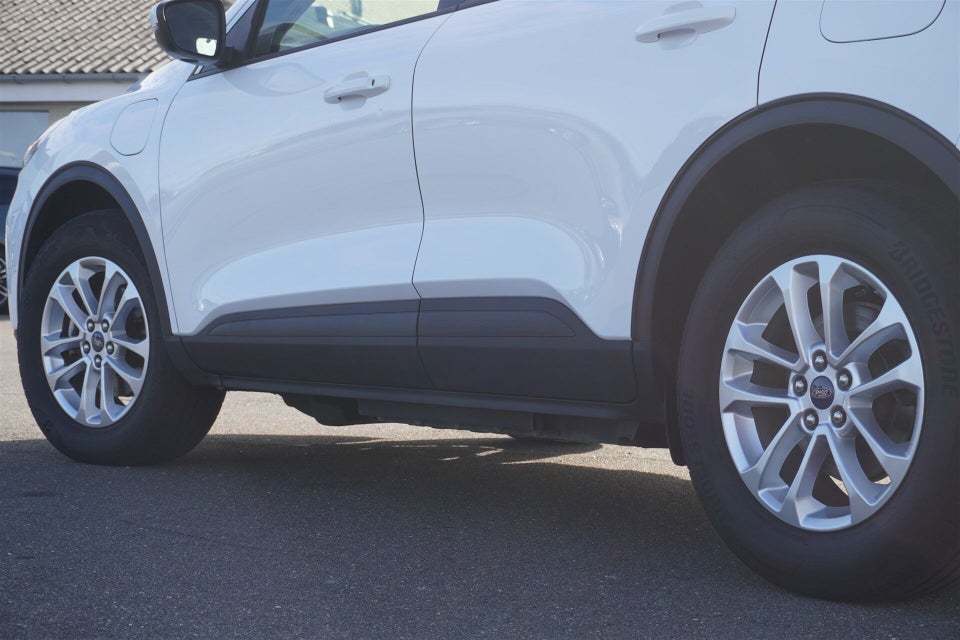 Ford Kuga 2,5 PHEV Titanium X CVT 5d