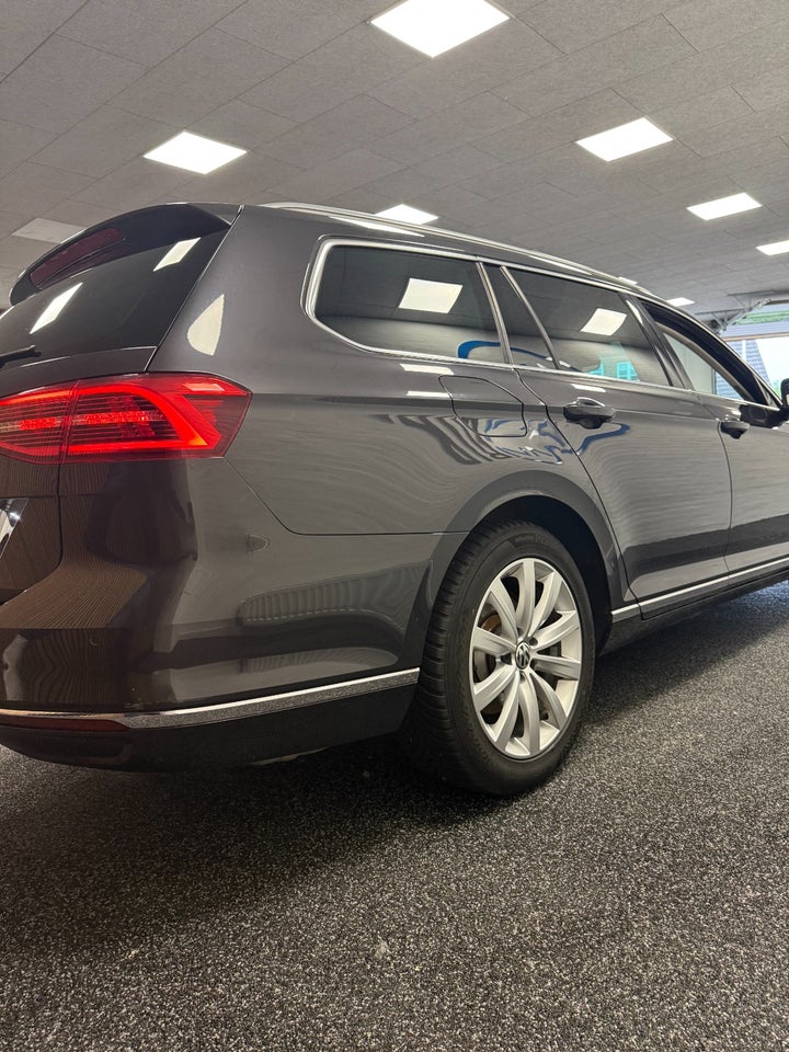 VW Passat 1,5 TSi 150 Elegance+ Variant DSG 5d