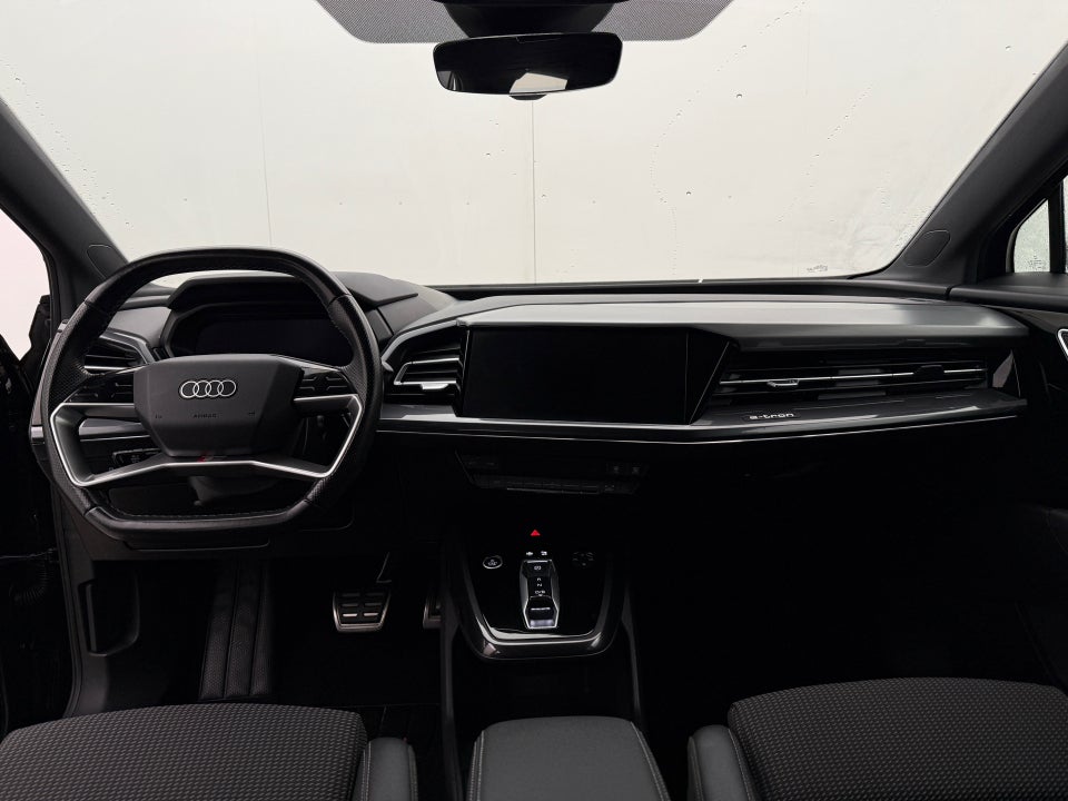 Audi Q4 e-tron 40 S-line Sportback 5d