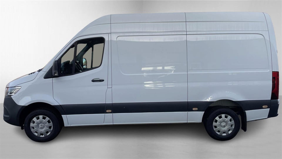 Mercedes Sprinter 317 2,0 CDi A2 Kassevogn aut. RWD