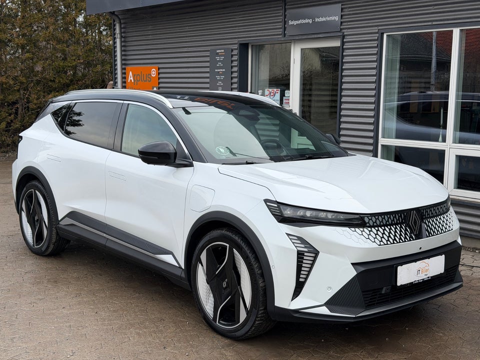 Renault Scenic E-Tech 87 Iconic 5d