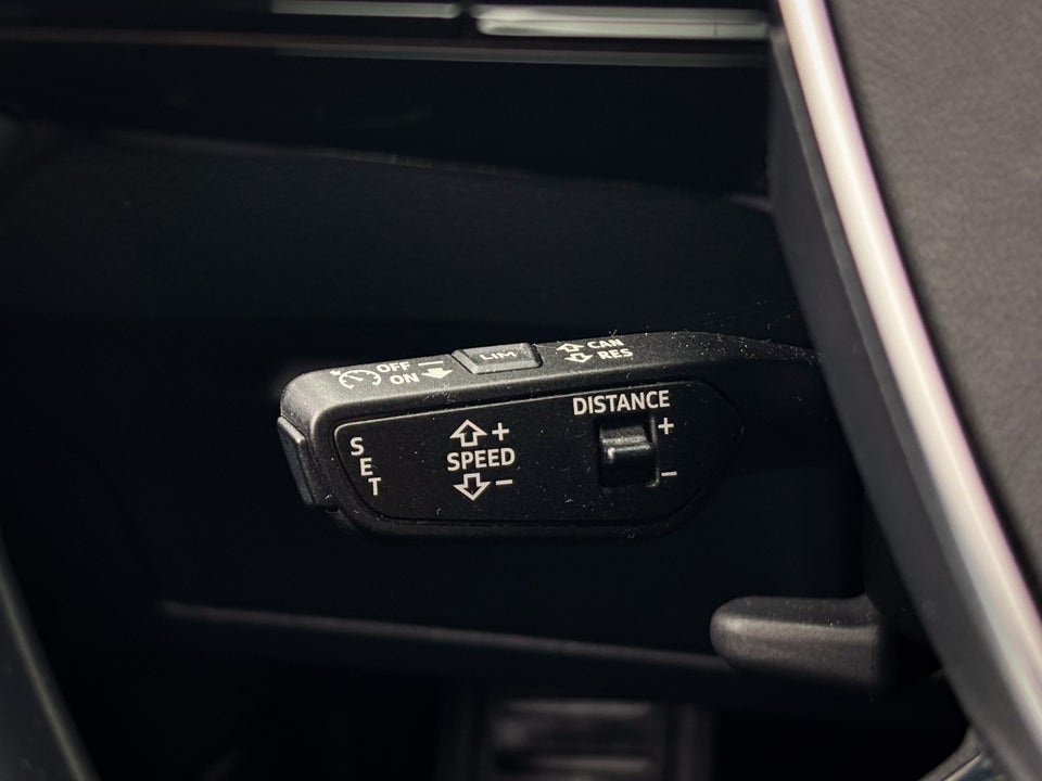 Audi e-tron 55 Prestige quattro 5d