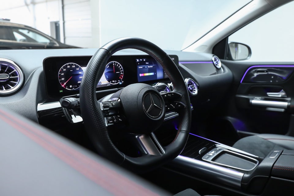 Mercedes B250 e 1,3 AMG Line aut. 5d