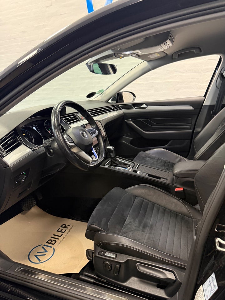 VW Passat 1,4 GTE High Variant DSG 5d