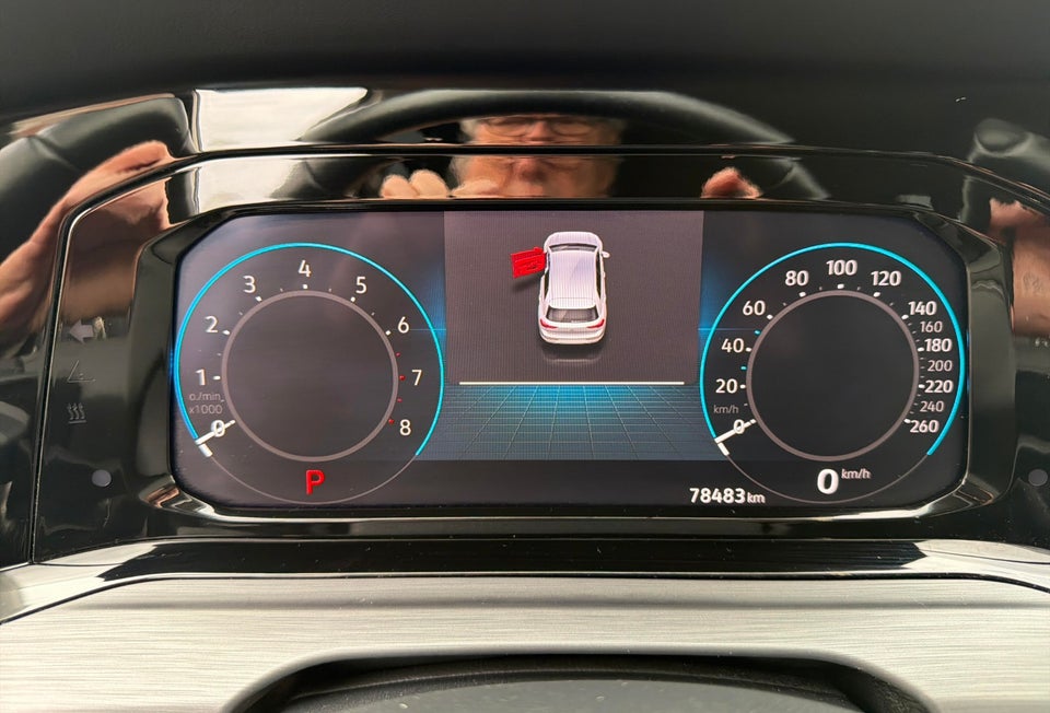 VW Golf VIII 1,5 eTSi 150 Style DSG 5d