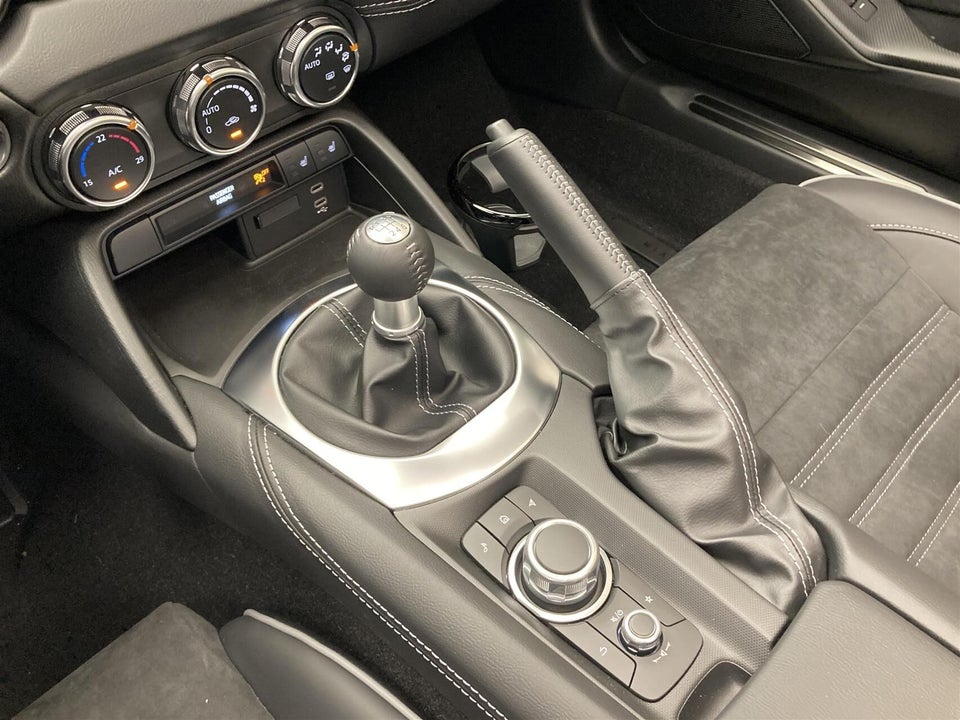 Mazda MX-5 1,5 SkyActiv-G 132 Roadster Homura 2d