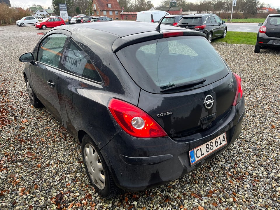 Opel Corsa 1,2 16V Enjoy 3d