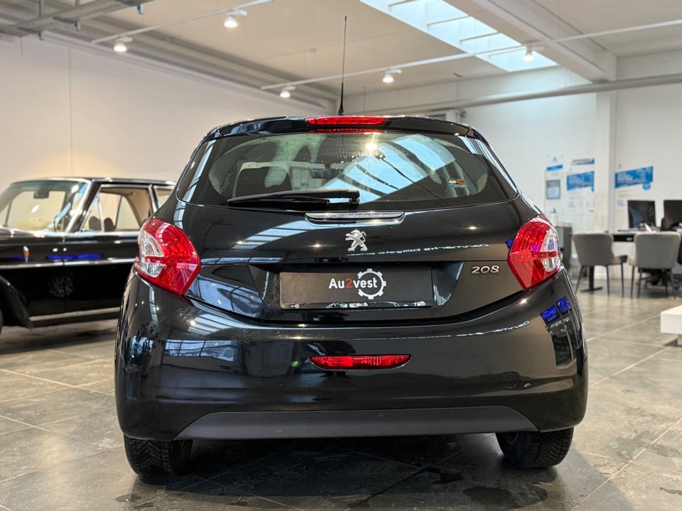 Peugeot 208 1,0 VTi Access 5d