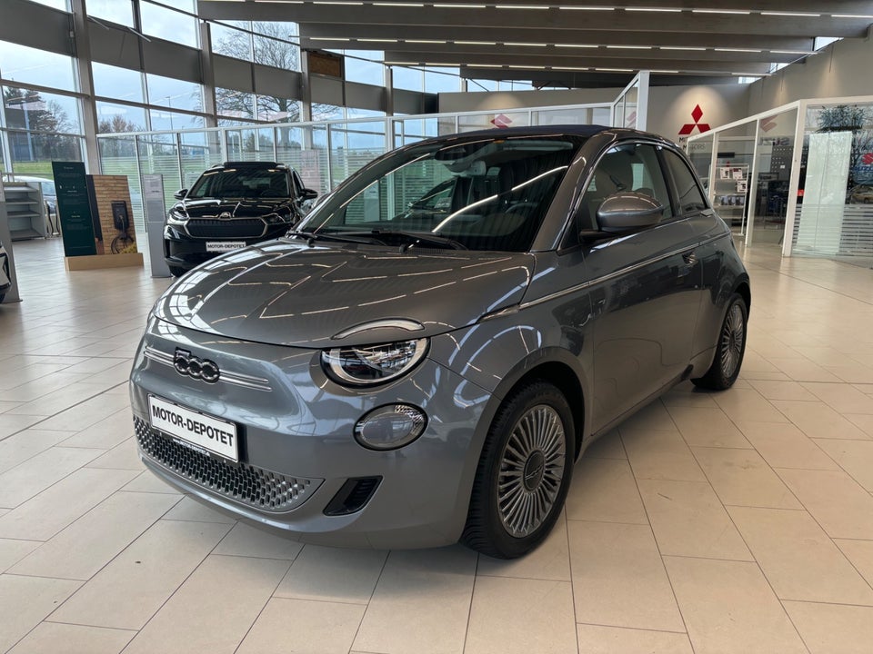 Fiat 500e Icon Cabrio 2d