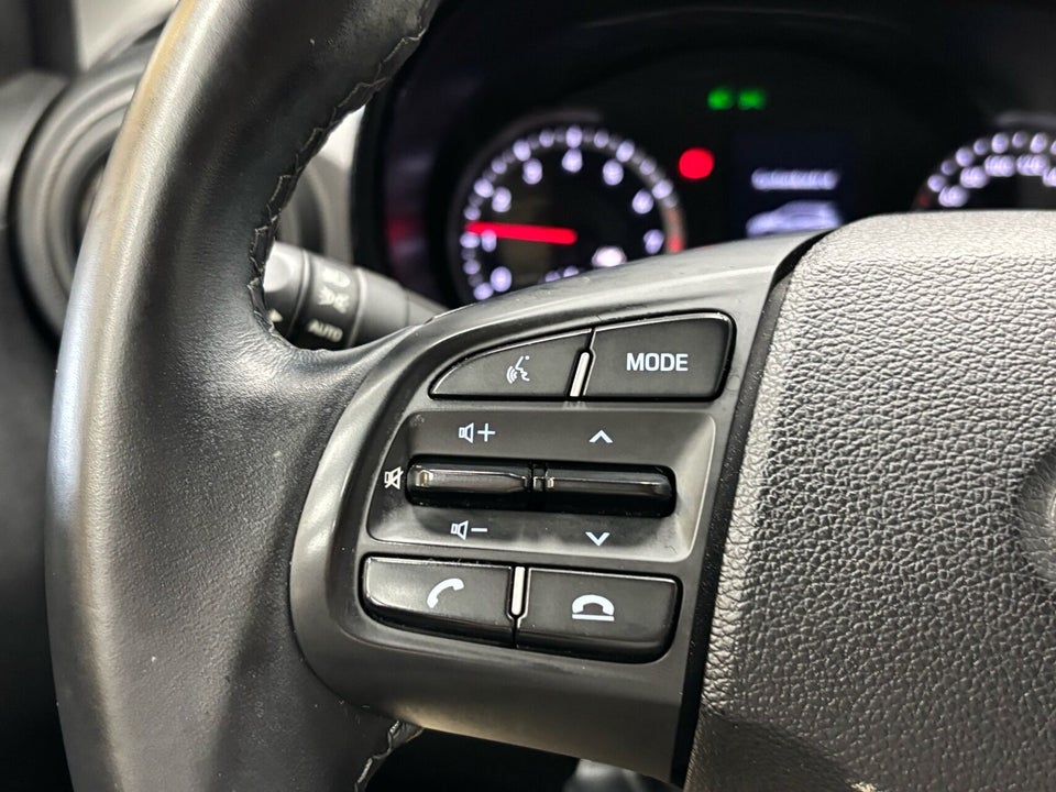 Hyundai i10 1,0 MPi Essential 5d