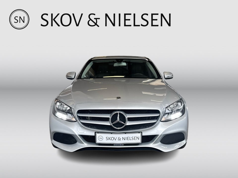 Mercedes C220 d 2,2 Business aut. 4d