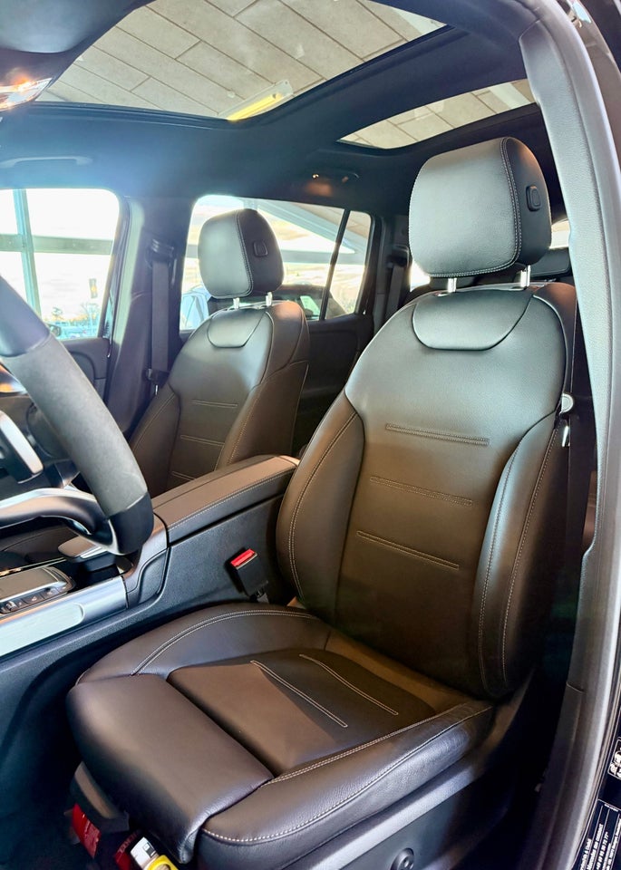 Mercedes EQB350 AMG Line 4Matic 5d