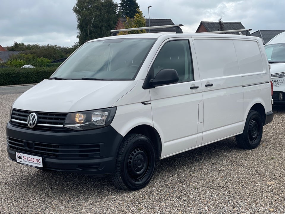 VW Transporter 2,0 TDi 150 Kassevogn DSG kort