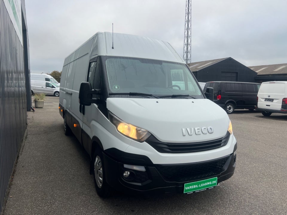 Iveco Daily 2,3 35S16 16m³ Van